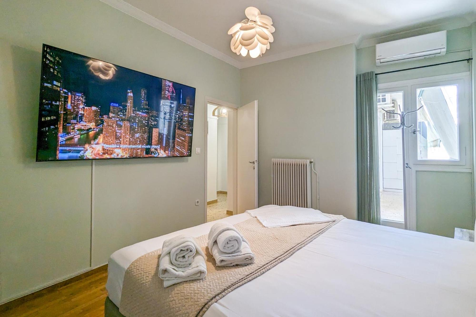 Boutique Acropolis Apartment By Cloudkeys - Just 5 Minutes Walk To Acropolis Museum Athènes Extérieur photo